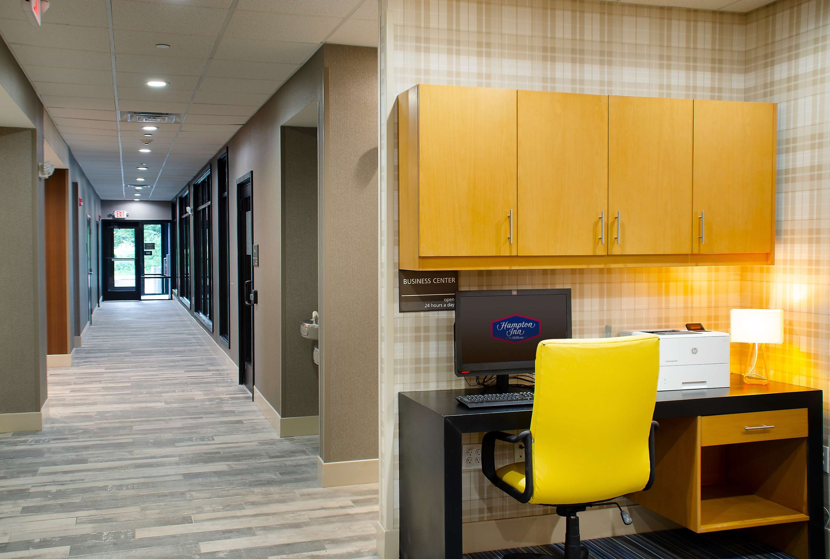 Business Center | Hampton Inn Lebanon