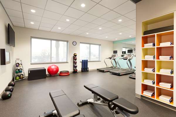 Fitness/ Exercise Room - Tru by Hilton Airport Las Vegas - I-15, Exit 33 & 34