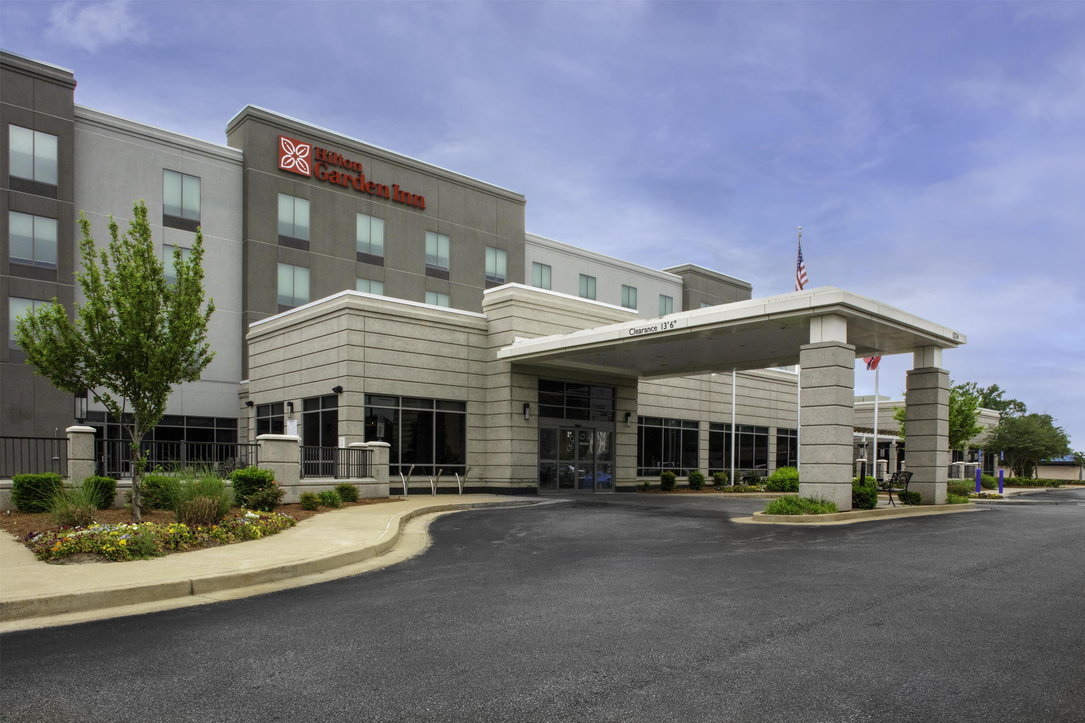 Exterior | Hilton Garden Inn Jackson