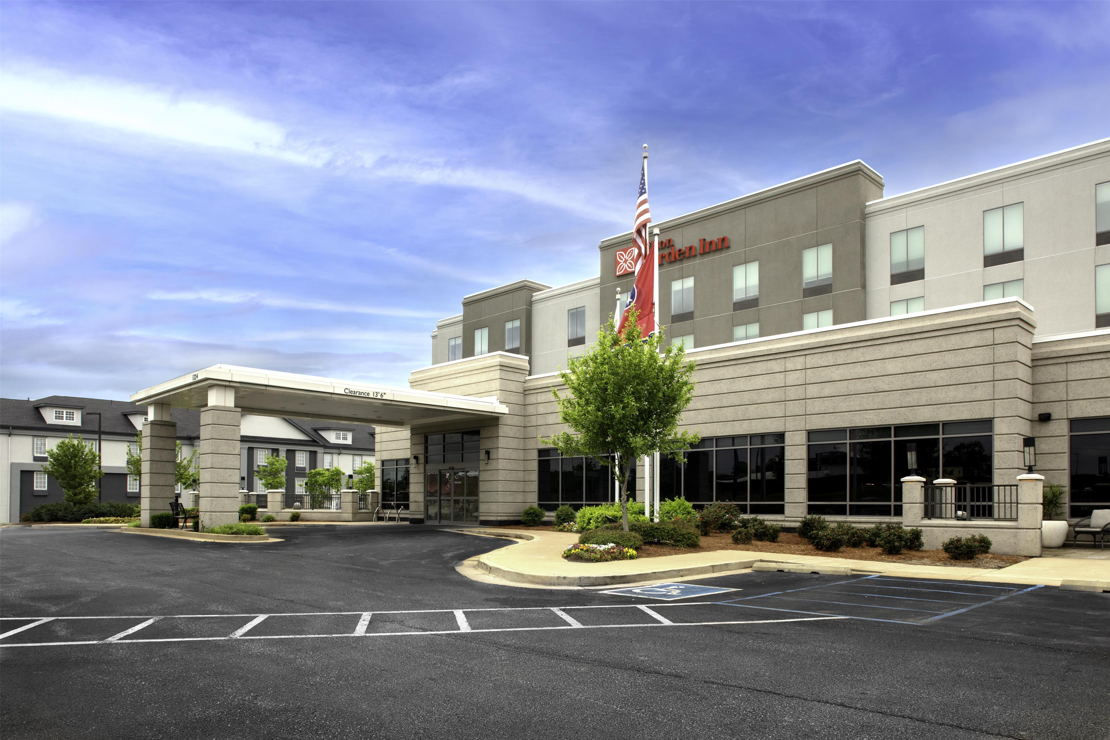 Exterior | Hilton Garden Inn Jackson