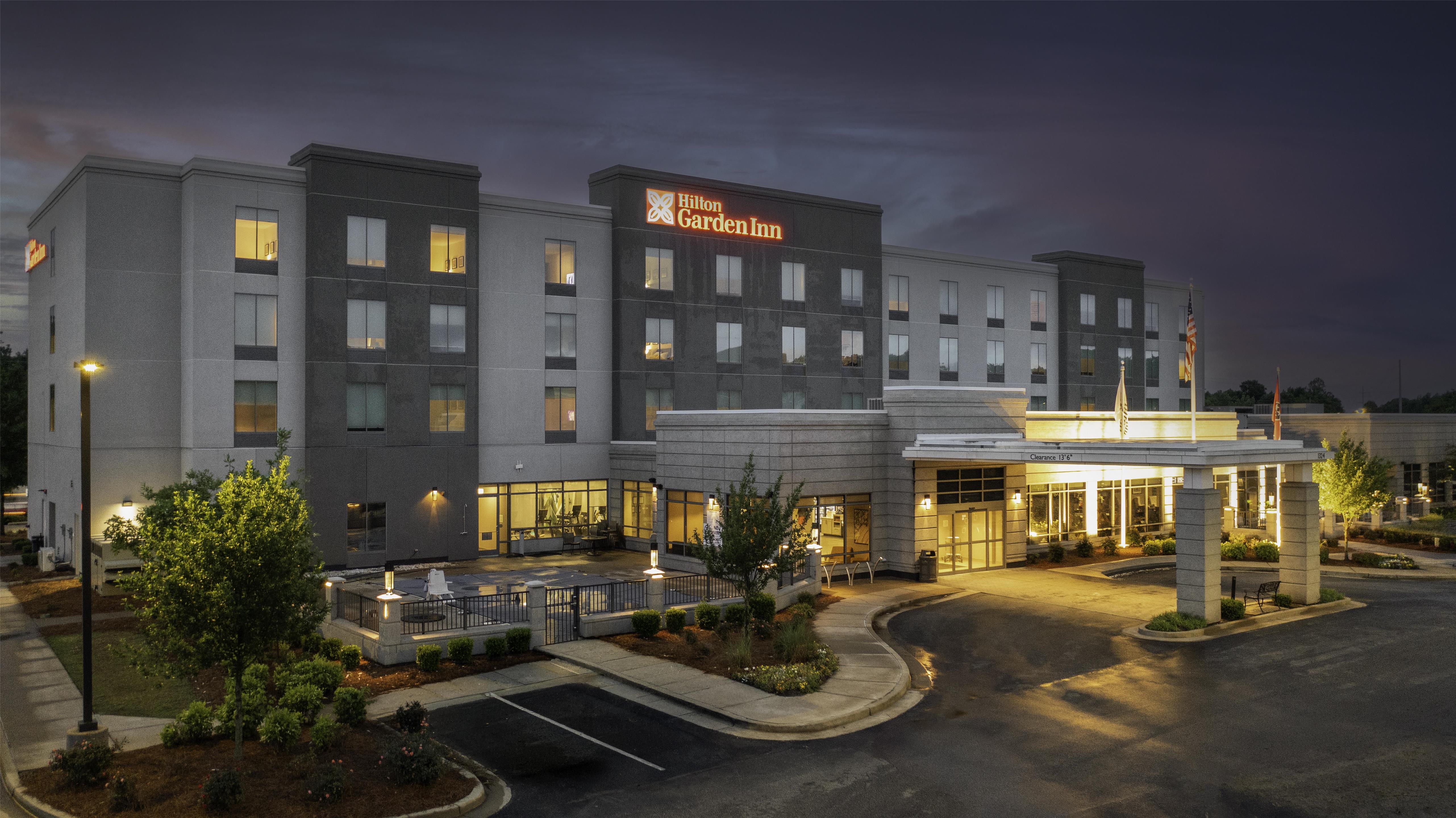 Exterior | Hilton Garden Inn Jackson