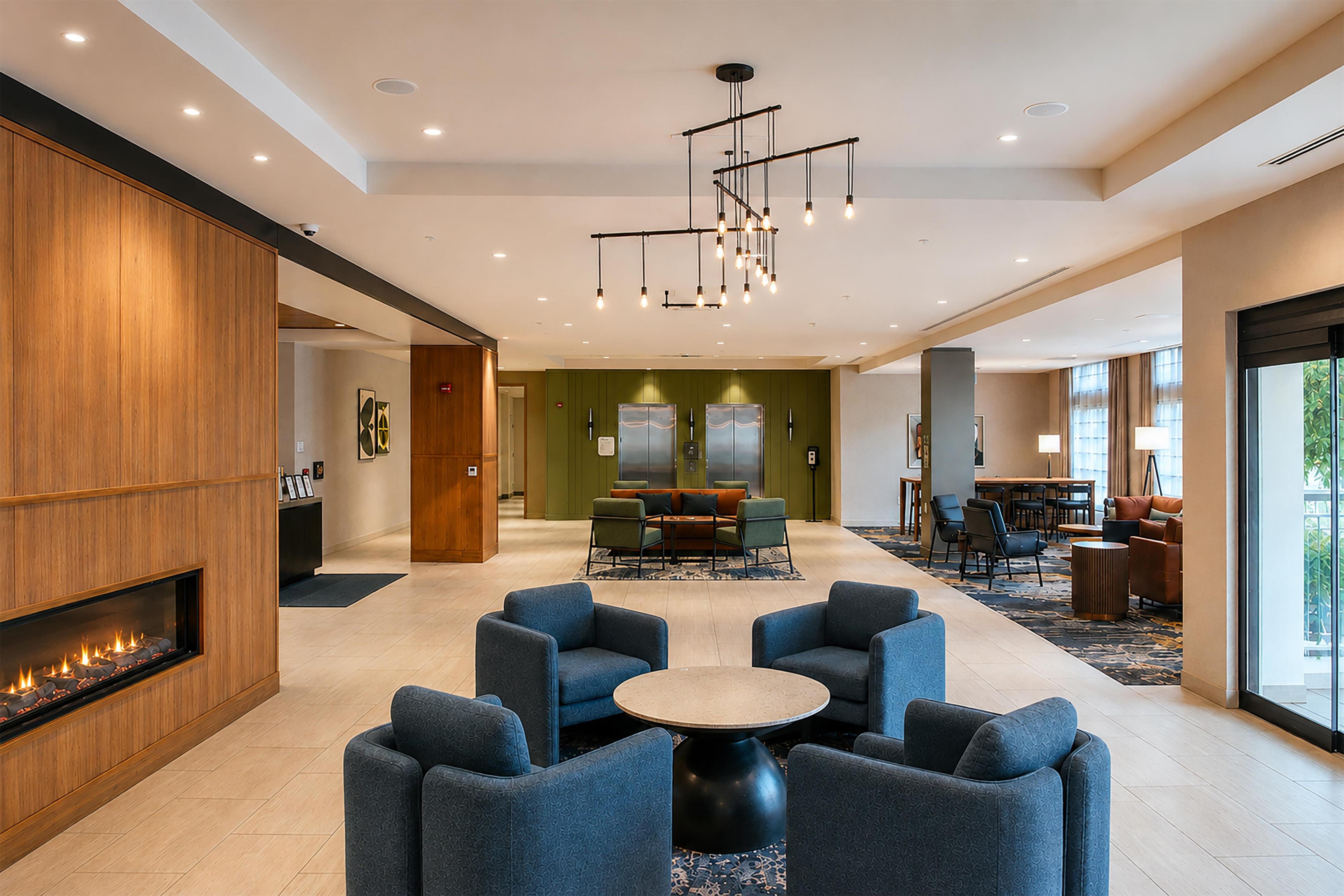 Lobby | Hilton Garden Inn Newtown Square Radnor