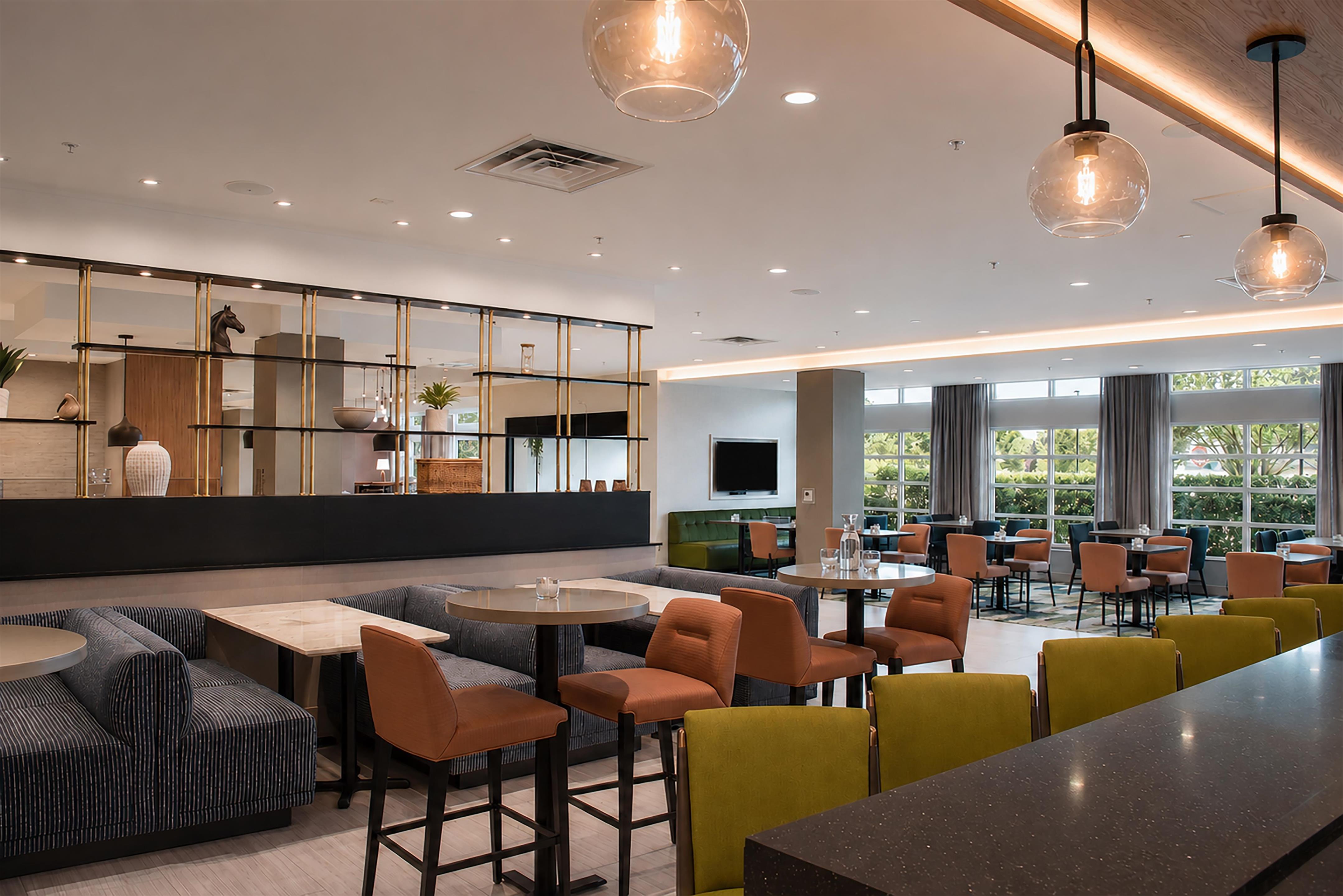 Restaurant | Hilton Garden Inn Newtown Square Radnor