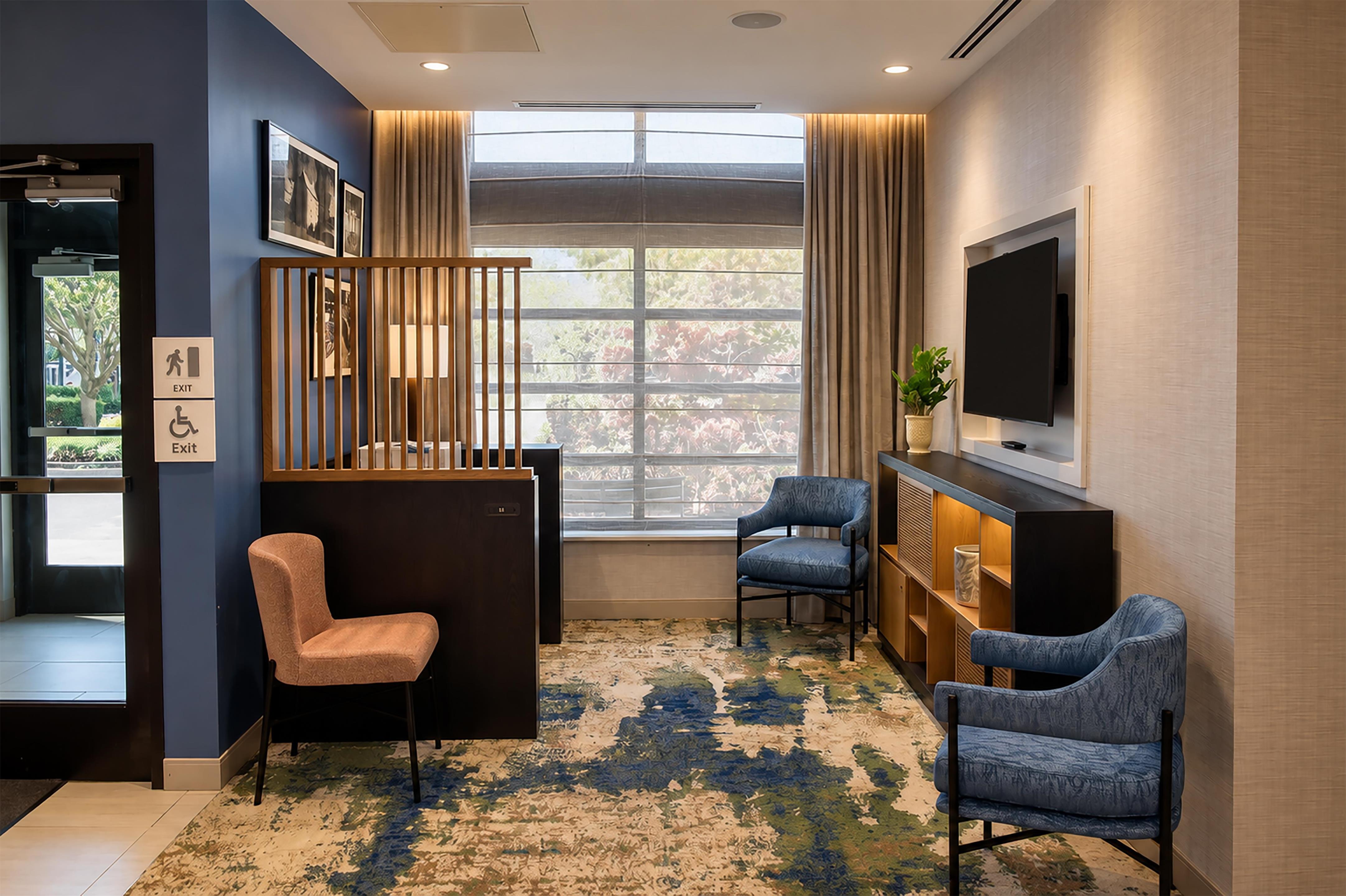 Business Center | Hilton Garden Inn Newtown Square Radnor