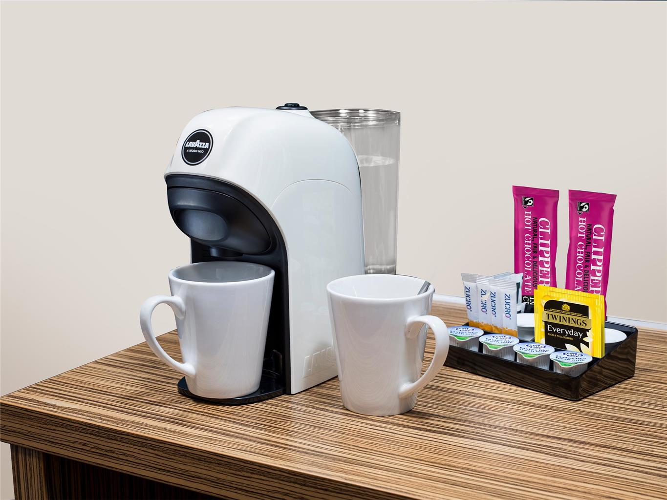 TRAVELODGE ABERDEEN CENTRAL-guestroom-Guest Room,Guest Room Amenity,On-Site.jpg