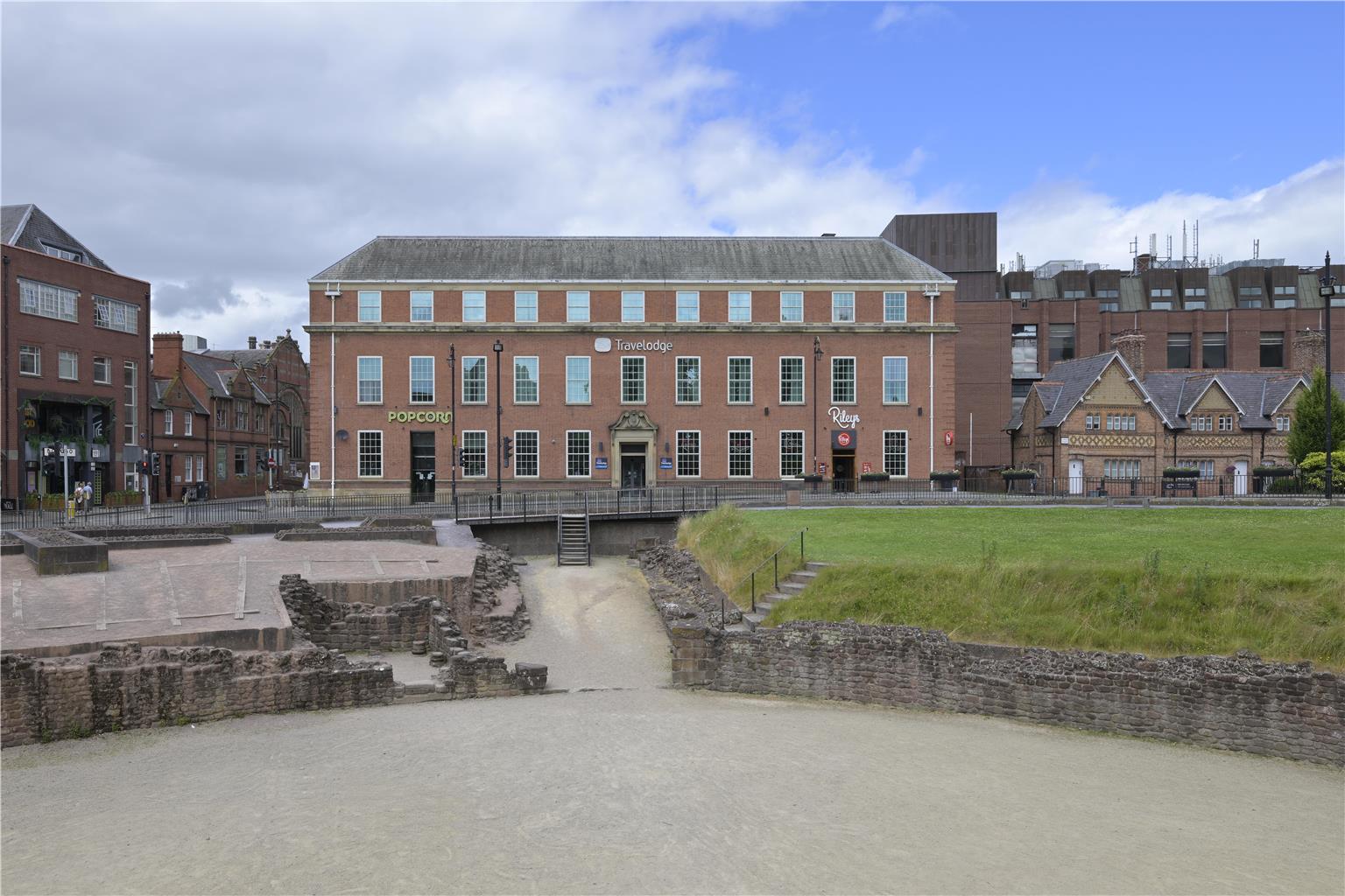 Travelodge Chester Central