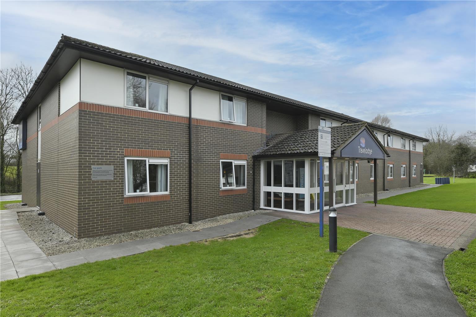 Travelodge Leigh Delamere West