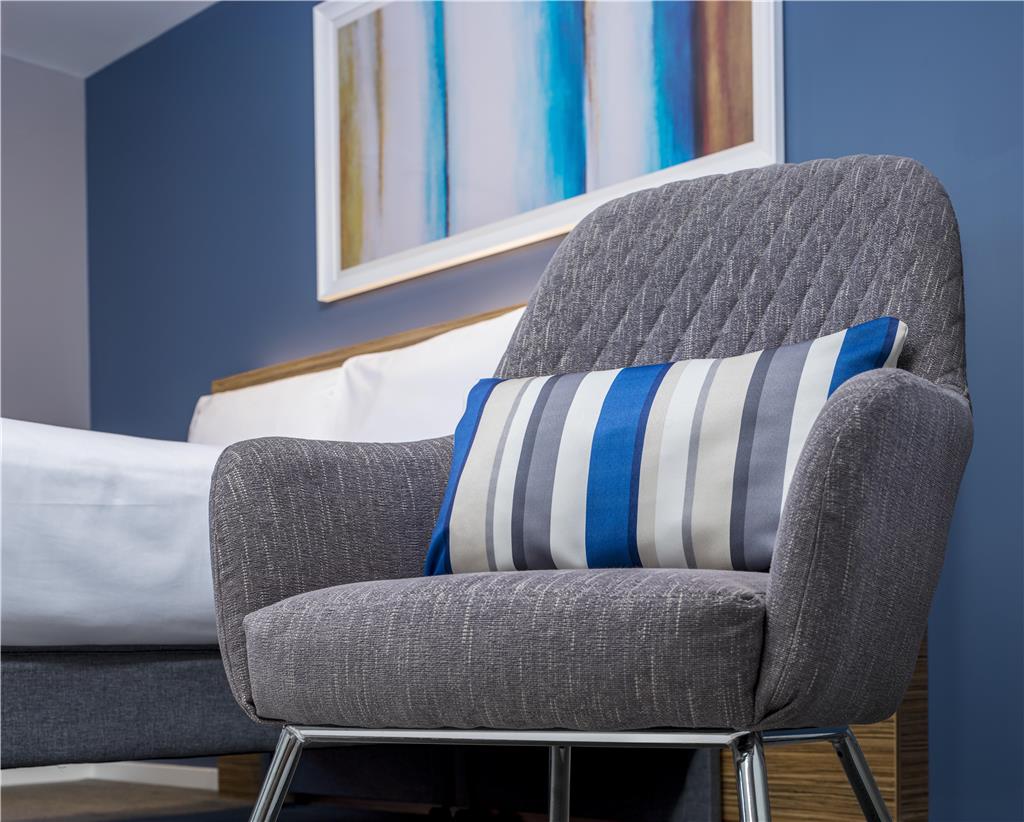 TRAVELODGE GALWAY CITY-guestroom-Guest Room,Guest Room Amenity,On-Site.jpg