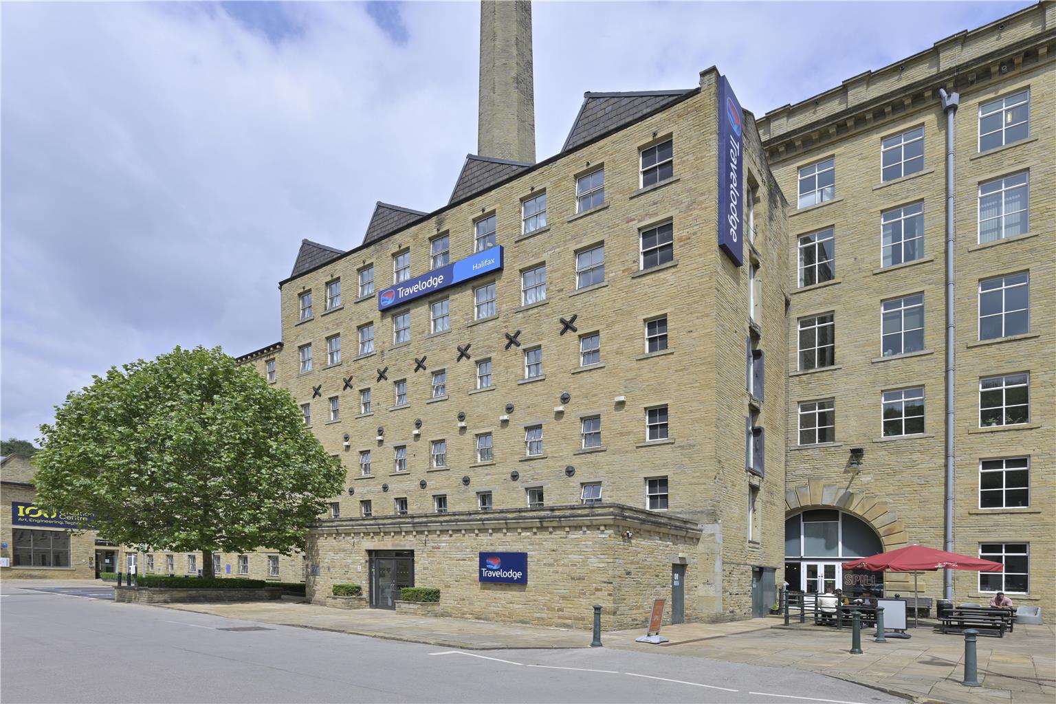 Travelodge Halifax
