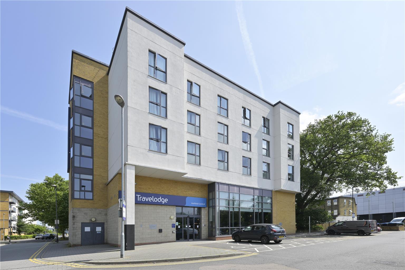 Travelodge Hatfield Central