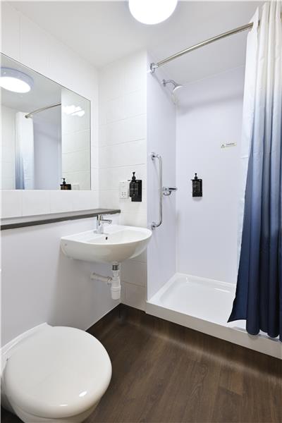 Guest Room,Bathroom,On-Site