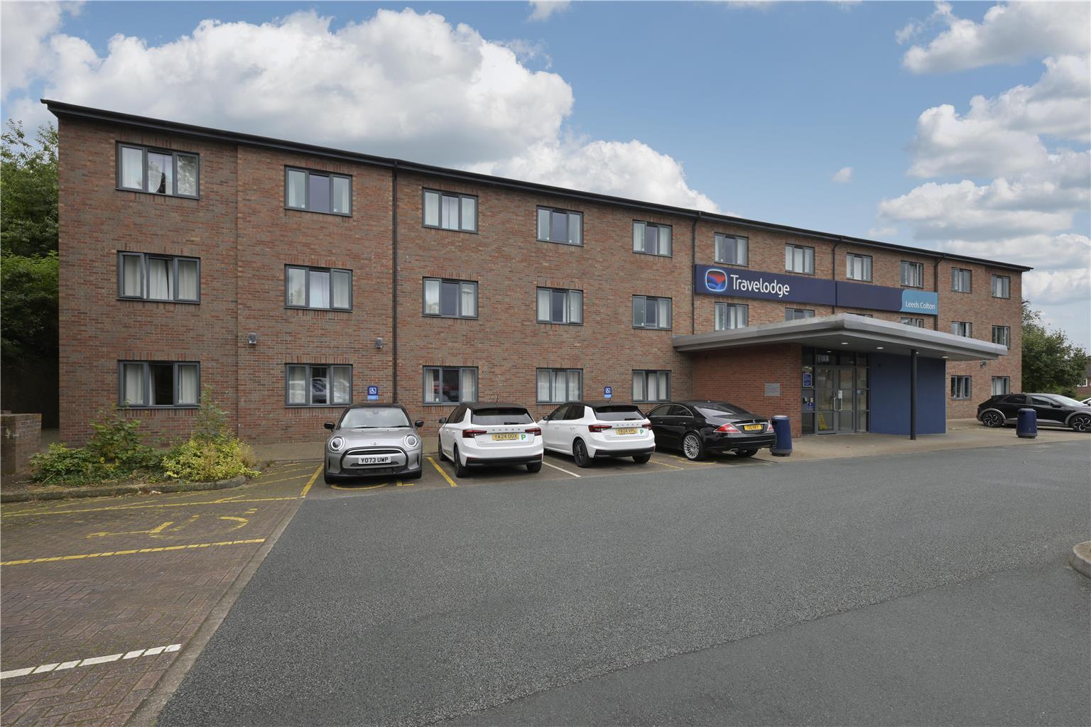 Travelodge Leeds Colton