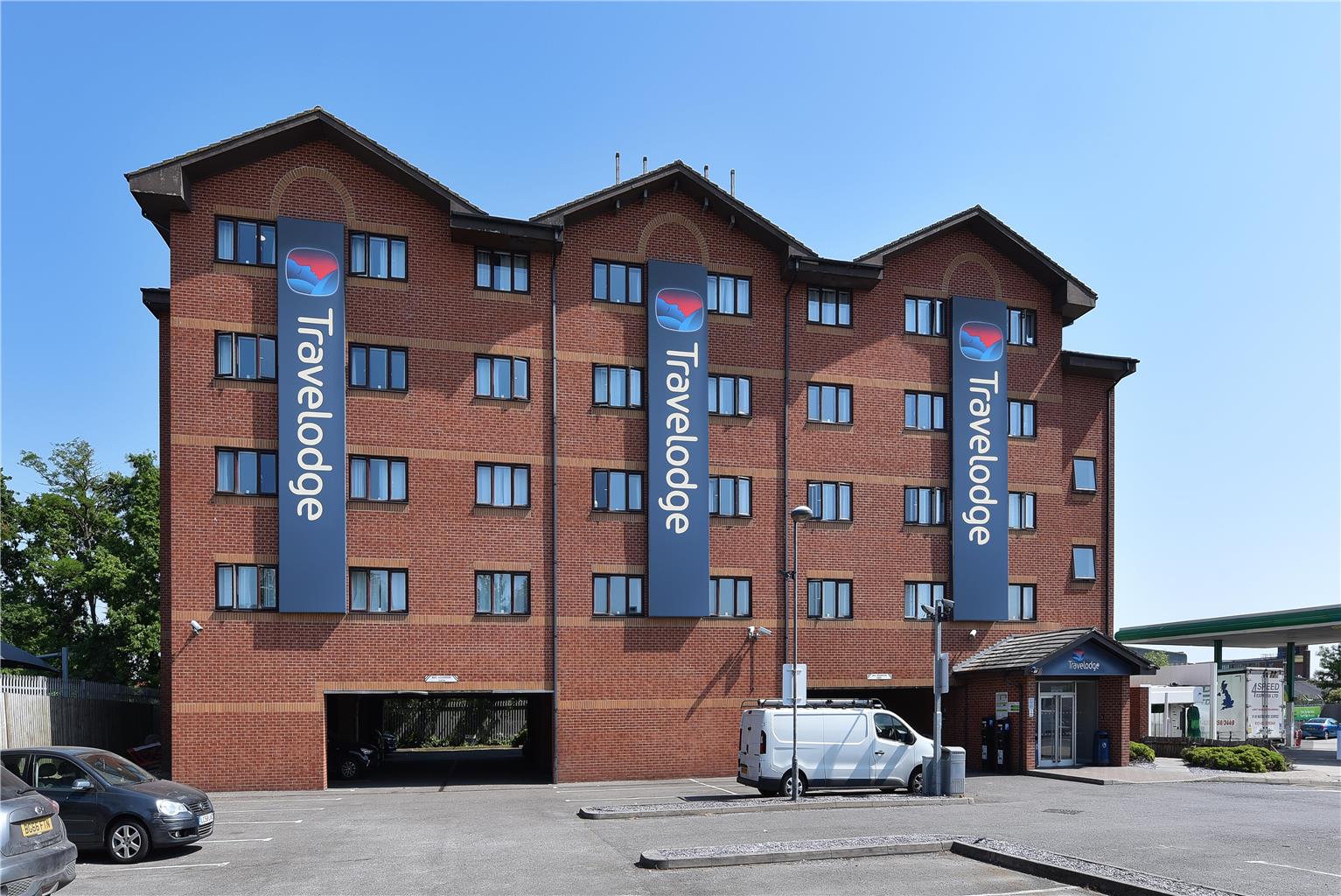 Travelodge London Park Royal Hotel