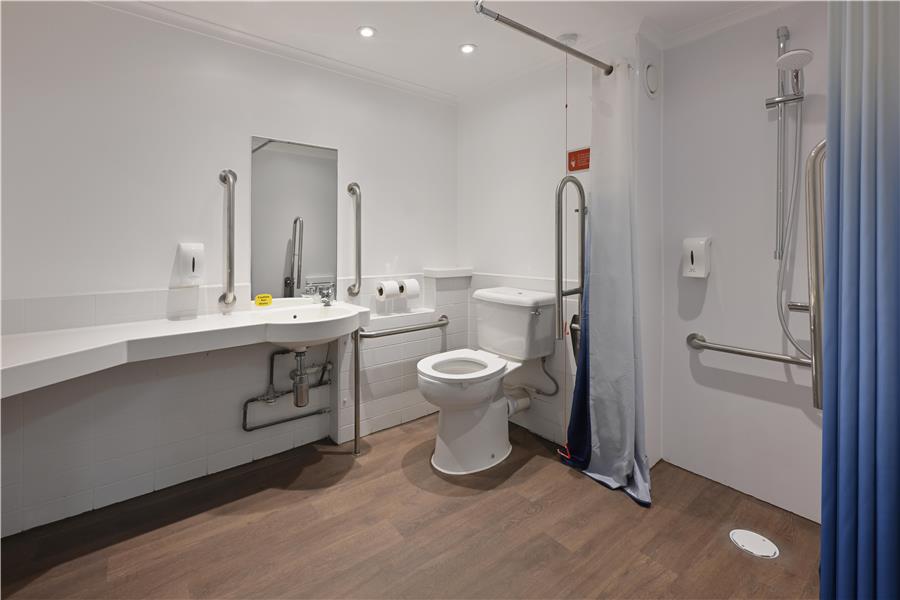 Guest Room,Bathroom,Accessibility,On-Site