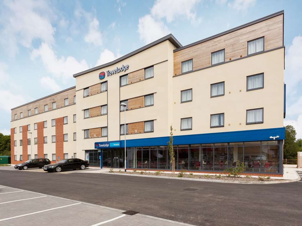 Travelodge Winnersh Triangle Hotel