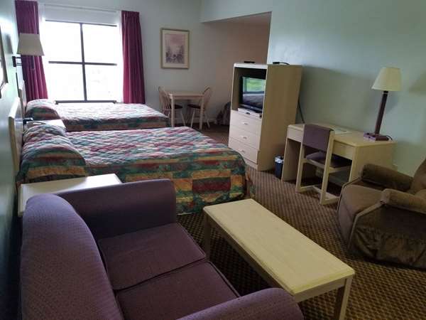  - Baymont Inn & Suites Cookeville - I-40, Exit 290