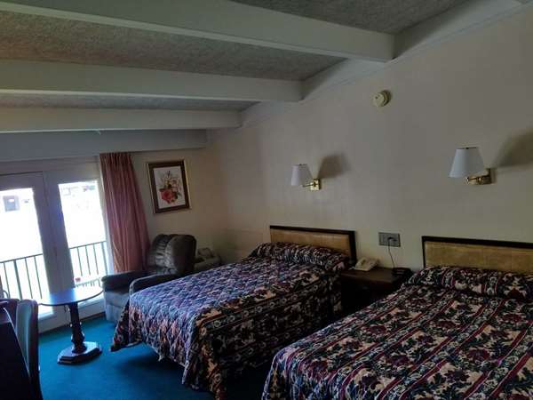  - Baymont Inn & Suites Cookeville - I-40, Exit 290