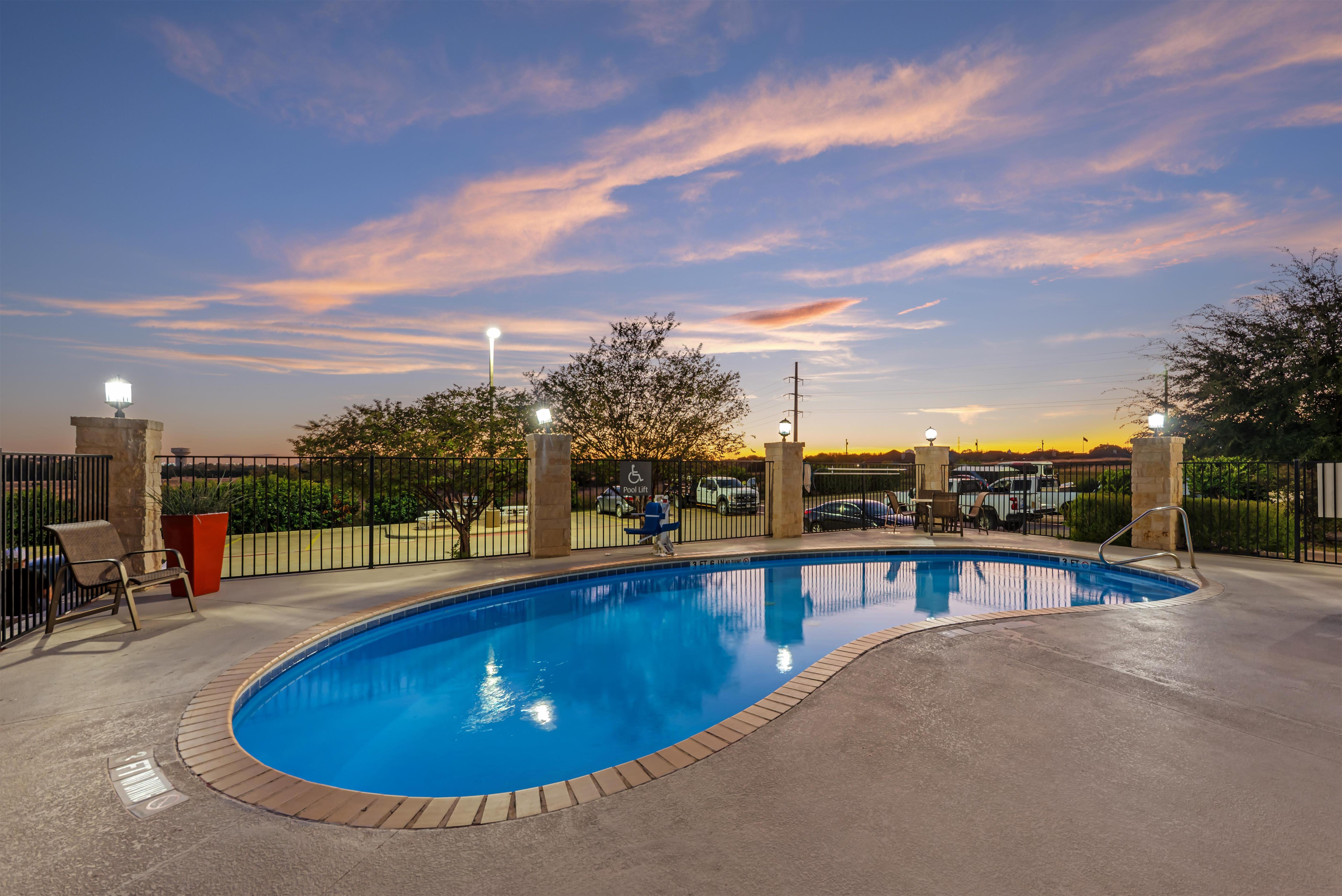 Best Western Plus Killeen/Fort Hood Hotel Suites