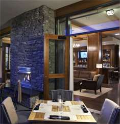 Restaurant - Oswego Hotel Victoria