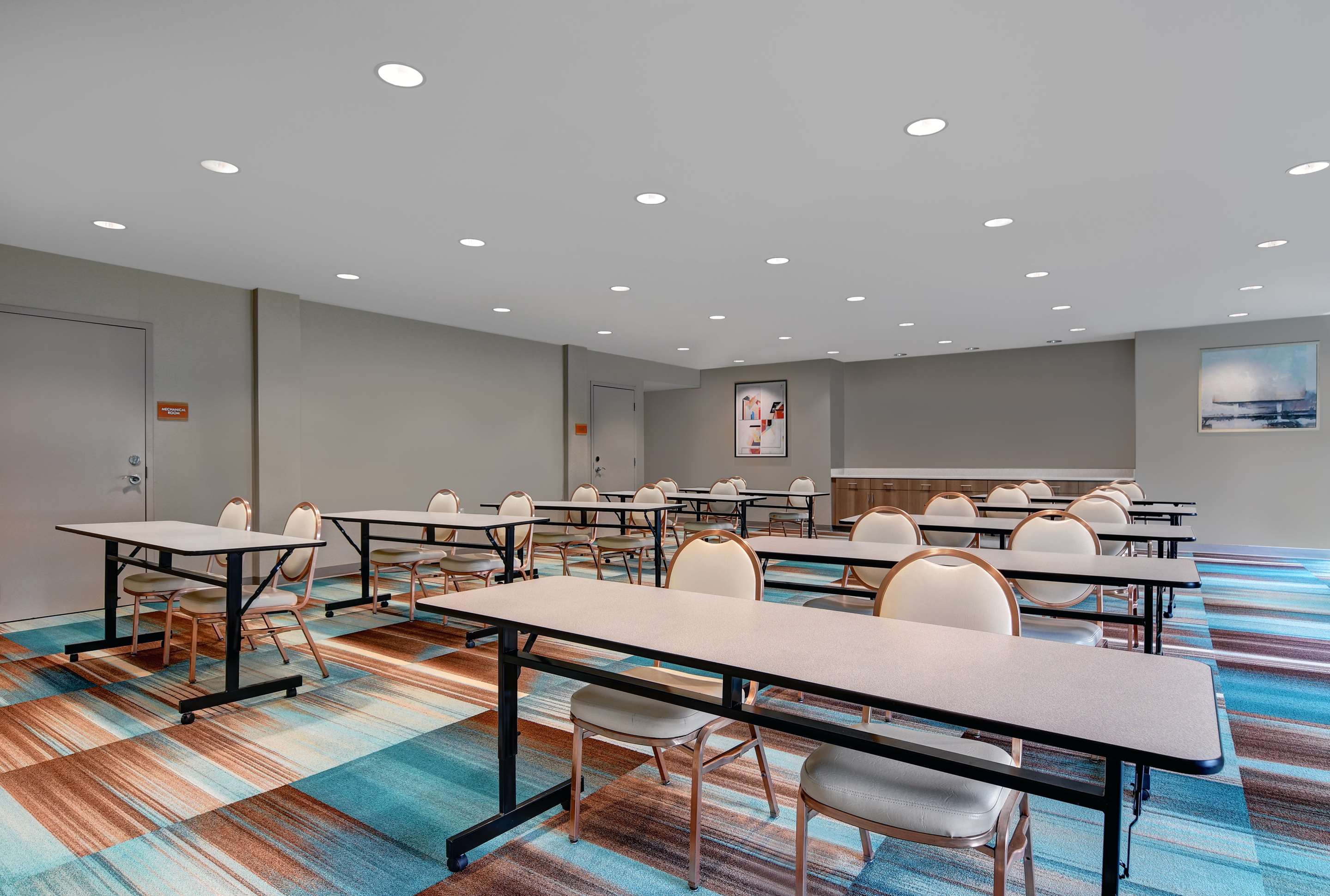 Meeting Room | Home2 Suites by Hilton Bordentown