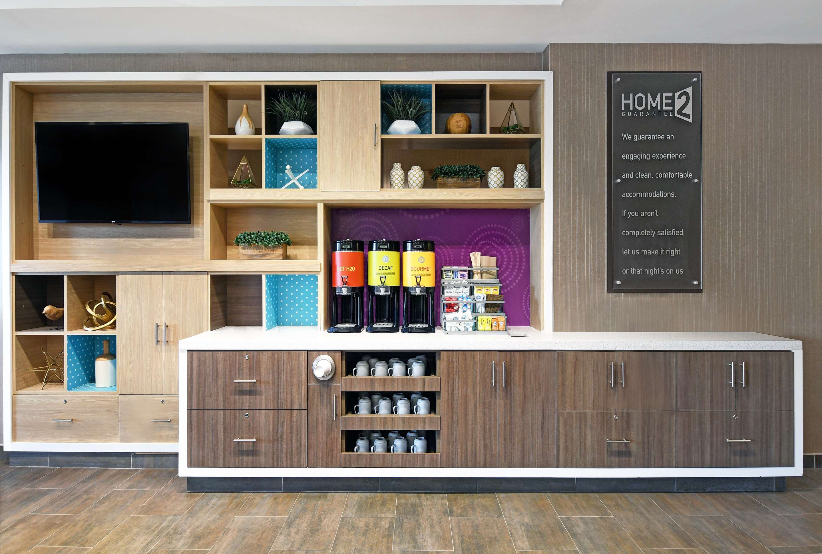 Lobby | Home2 Suites by Hilton Bordentown