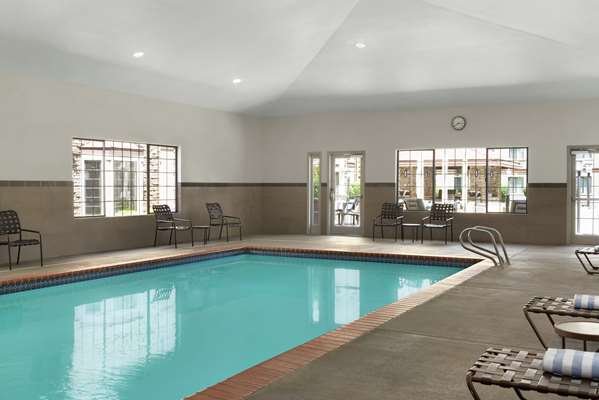 Pool - Homewood Suites by Hilton Airport Portland - I-205, Exit 24