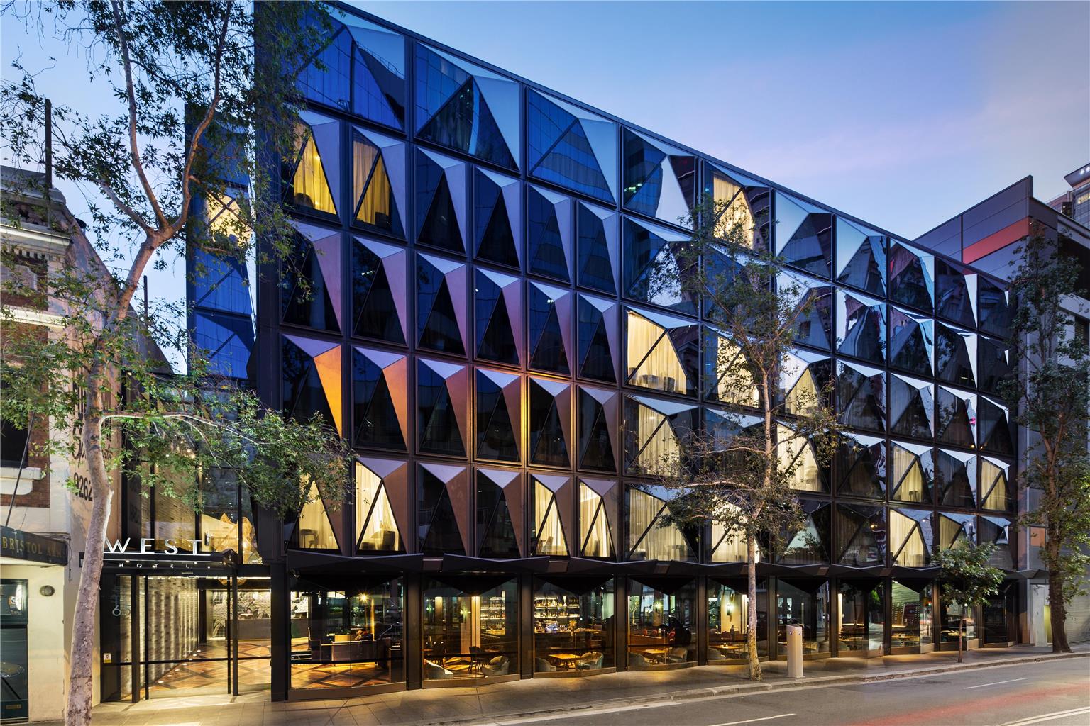 West Hotel Sydney, Curio Collection