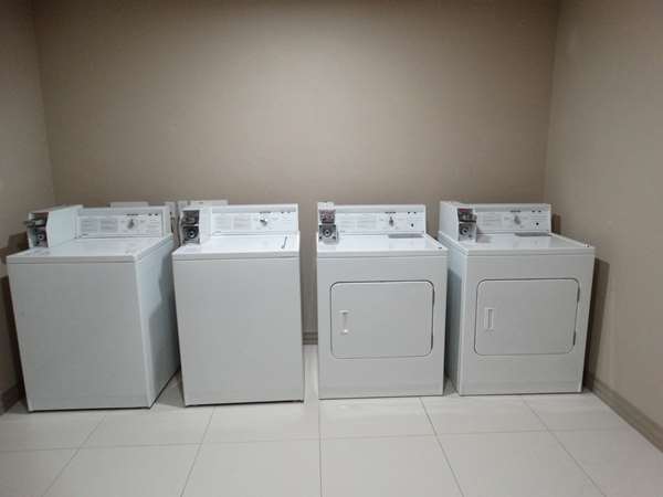 Amenities - Best Western Snowflake Inn