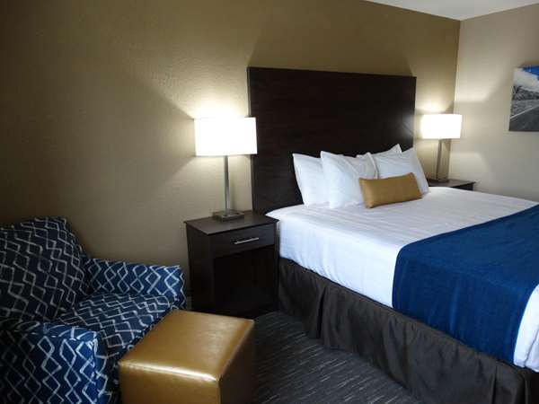  - Best Western Snowflake Inn