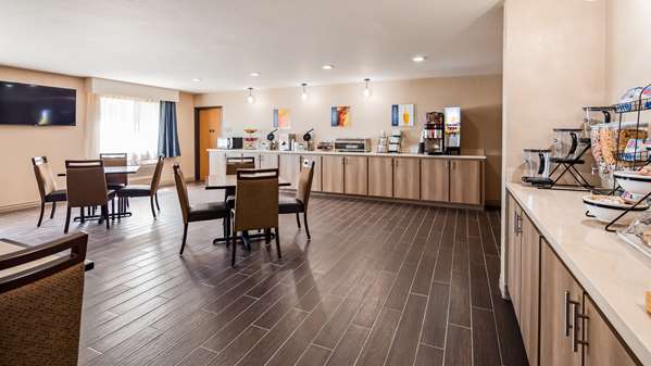 Amenities - Best Western Snowflake Inn