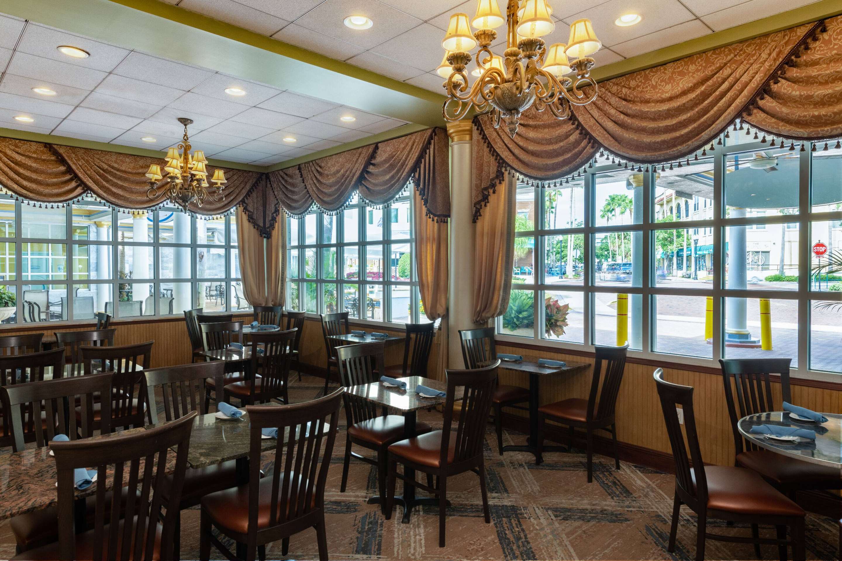 Restaurant | Safety Harbor Resort & Spa Trademark Collection by Wyndham