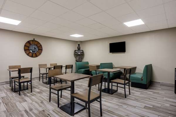 Restaurant - SureStay Hotel by Best Western Higginsville