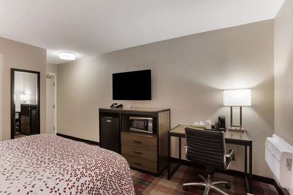  - SureStay Hotel by Best Western Higginsville