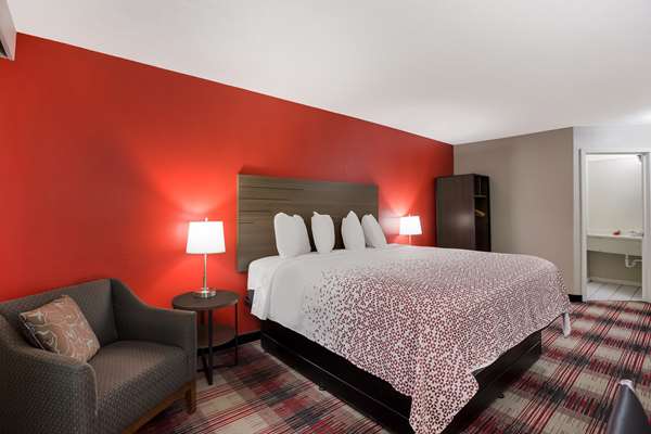  - SureStay Hotel by Best Western Higginsville
