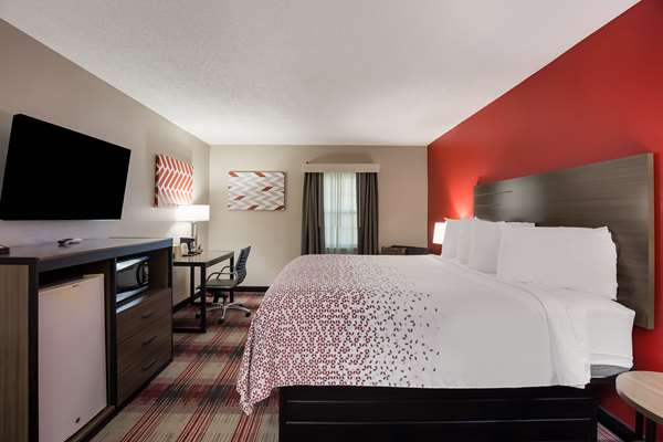  - SureStay Hotel by Best Western Higginsville