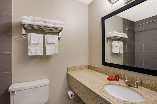  - SureStay Hotel by Best Western Higginsville