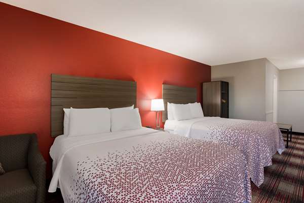  - SureStay Hotel by Best Western Higginsville