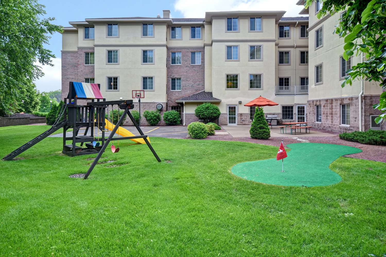 GrandStay Hotel & Suites La Crosse, WI See Discounts