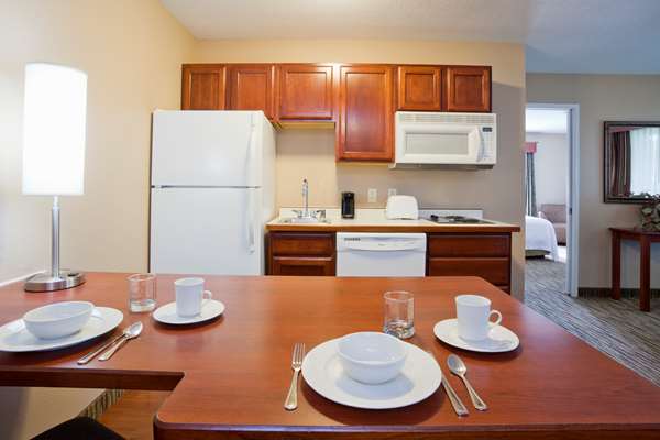  - GrandStay Residential Suites Hotel Eau Claire