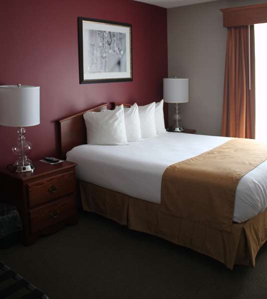  - GrandStay Hotel & Suites Ames