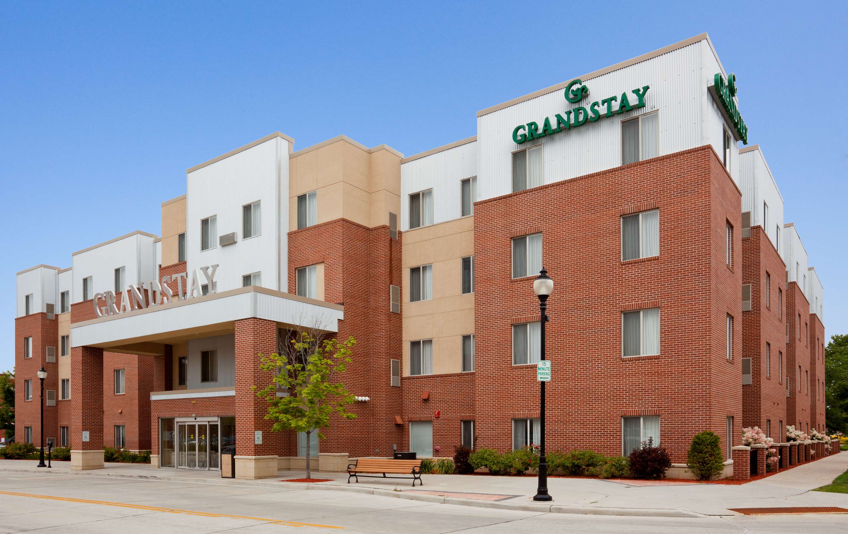 GrandStay Sheboygan Exterior | Grandstay Residential Suites Hotel - Sheboygan