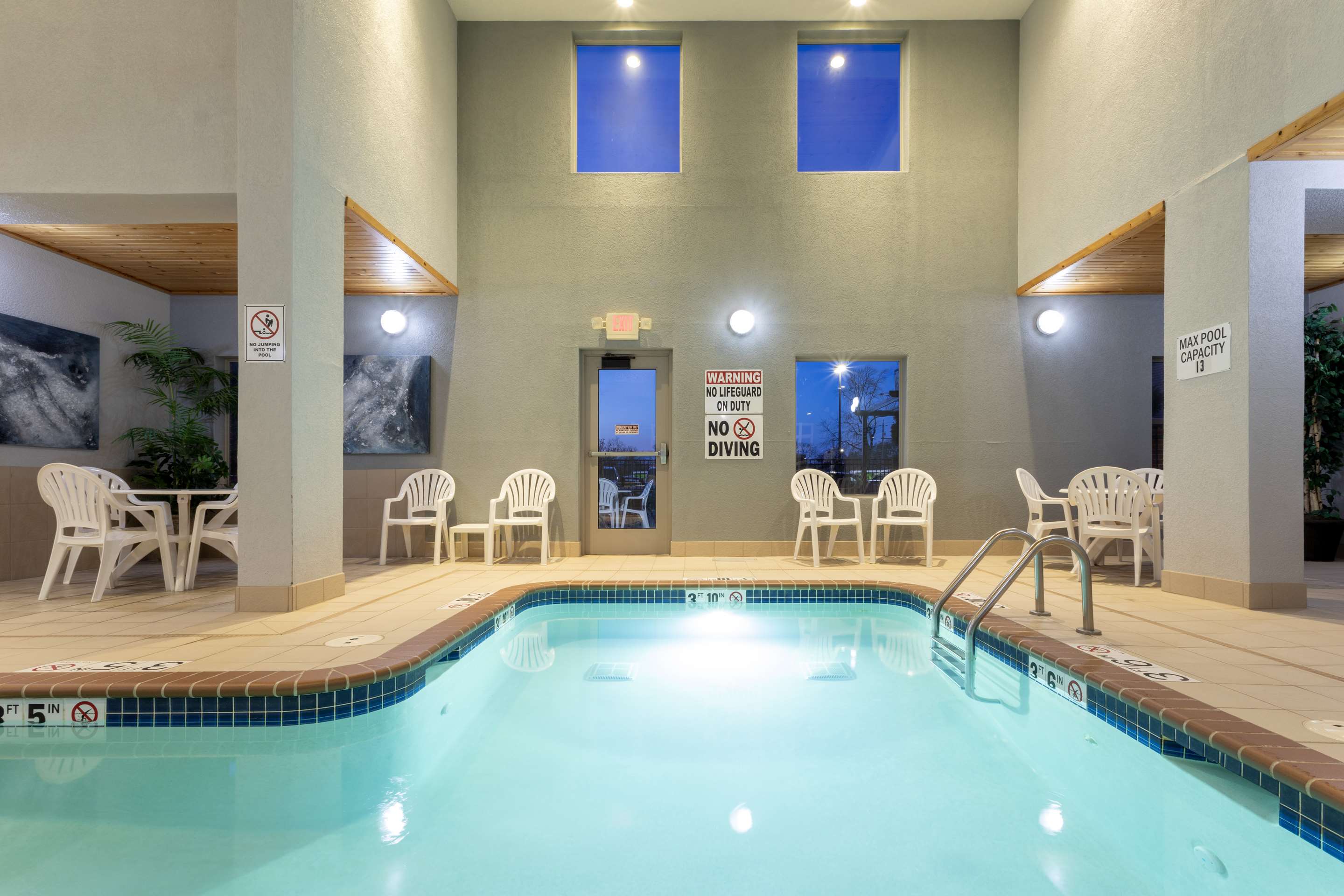 Indoor Pool | Grandstay Residential Suites Hotel - Sheboygan