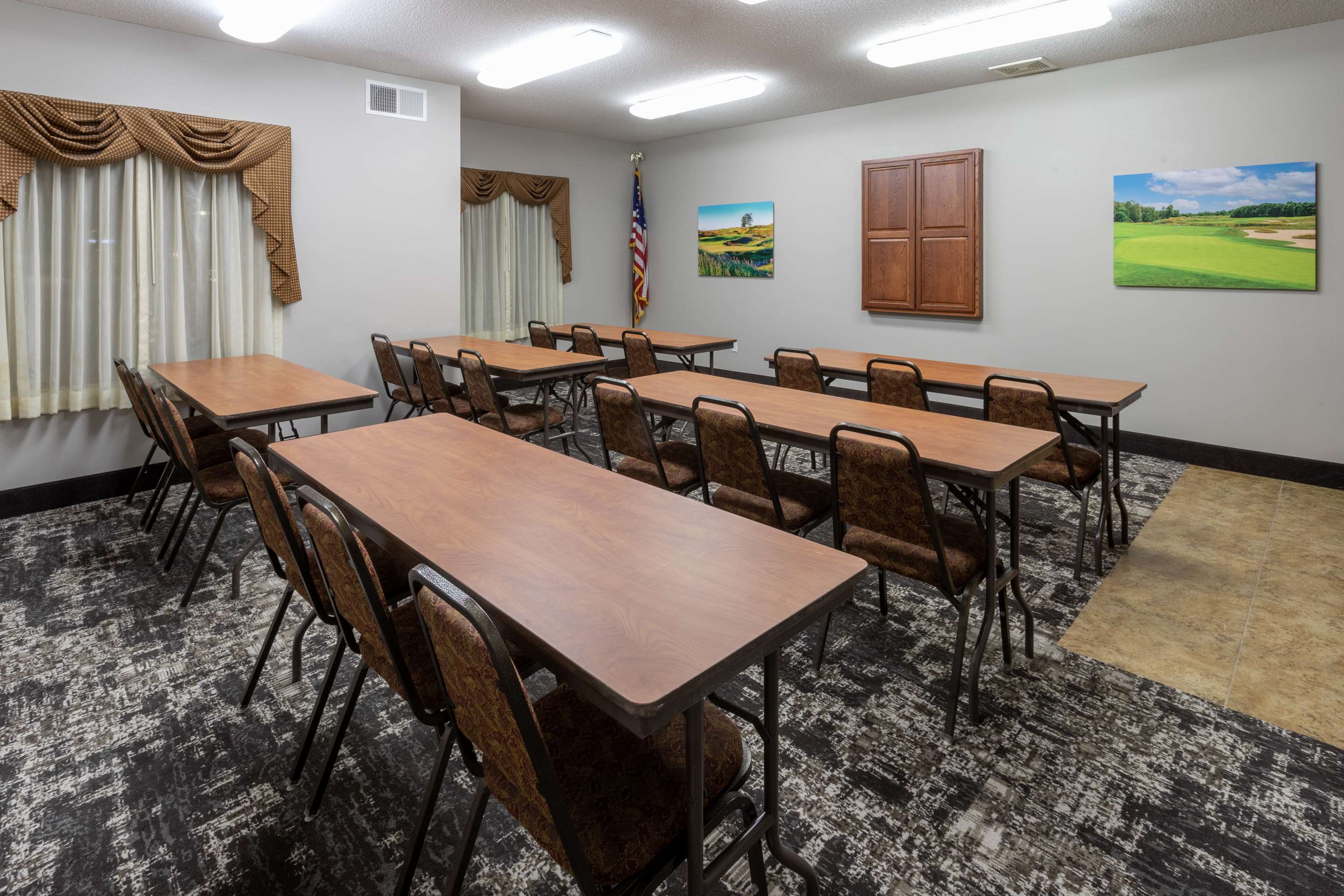 Meeting Room | Grandstay Residential Suites Hotel - Sheboygan