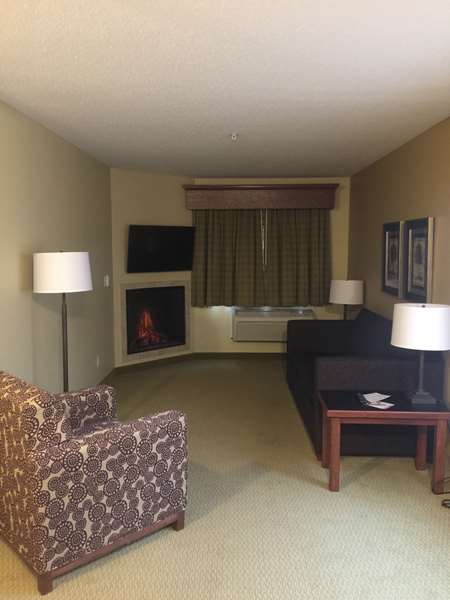  - GrandStay Hotel & Suites Pipestone
