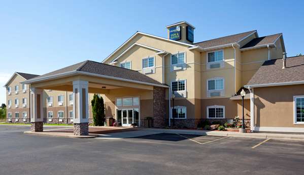 Exterior view - GrandStay Hotel & Suites Becker