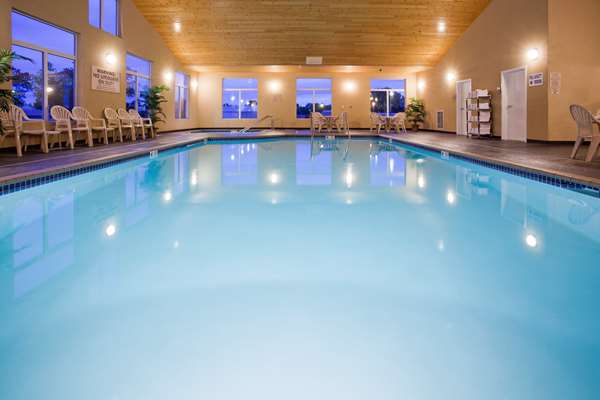 Pool - GrandStay Hotel & Suites Parkers Prairie