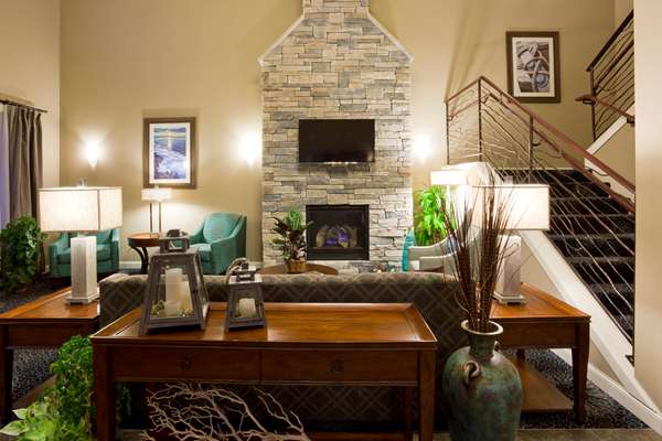  - GrandStay Hotel & Suites Glenwood