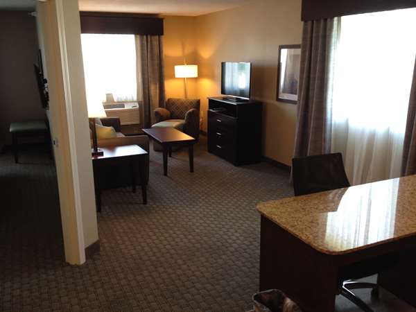 Suite - GrandStay Hotel & Suites Glenwood
