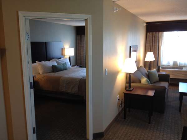 Suite - GrandStay Hotel & Suites Glenwood