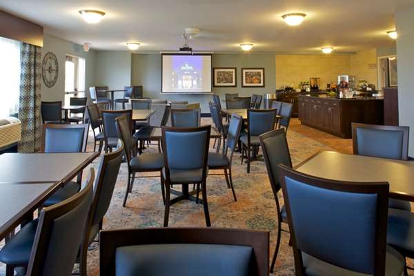  - GrandStay Hotel & Suites Mount Horeb